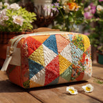 Trousse de toilette matelassée Motif Rétro Coloré – Manon Deauville